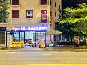 cần cho thuê nhà phố trục đường at dự án sun grand city new an thới dt 105m2, mặt tiền 7,5m.