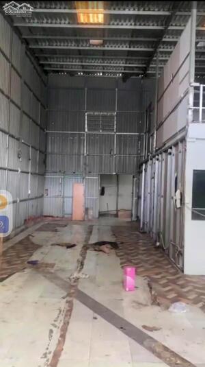 Cho thuê Kho lô góc 2 mặt tiền Bình Lợi P13, BT, 10x19.5m, có gác, 31tr