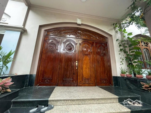 biệt thự khu compound vip của đường cộng hòa, gần sân bay, nhà ga t3,2,1 gần bệnh viện