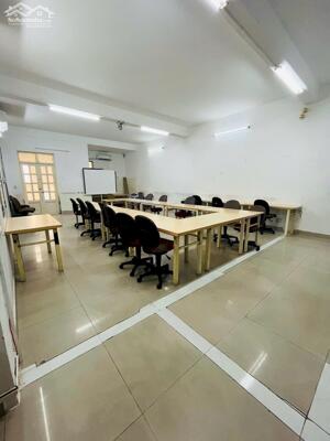 CHO THUÊ NHÀ 3 LẦU GÓC 2 MẶT TIỀN KDC HƯNG PHÚ 1 CẦN THƠ