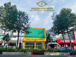mặt bằng 9,5 mét mặt tiền đường nguyễn ái quốc gần chợ tân phong