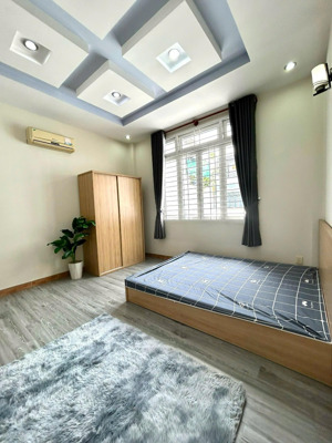 studio rộng, cửa sổ & ban công trần văn hoàng, gần ngã tư lạc long quân & coop mart phú thọ