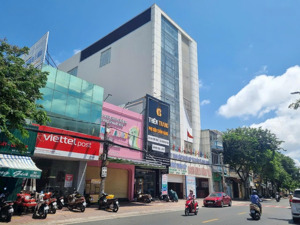 cần bán nhà cấp 4 mặt tiền trương công định p. 7 hiện đang cho thuê