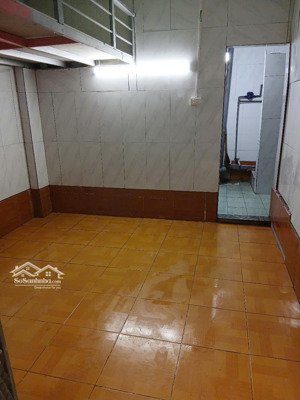 cho thuê nhà 21m2 tại nguyễn văn cừ