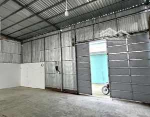 cho thuê nhà kho nhà bè - nhỏ - giá rẻ 15tr/th - dt 170m.