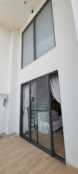 cần cho thuê dài hạn căn hộ duplex tầng 30 tòa citadines