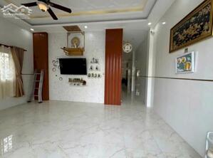 BÁN NHÀ TẶNG HẾT NỘI THẤT KHU TRƯỜNG GIANG