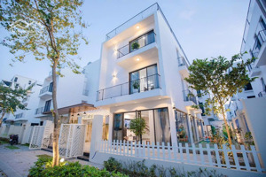 biệt thự mặt biển sầm sơn, view trọn biển. sở hữu lâu dài. lh 