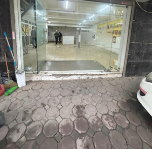 cho thuê mbkd hh linh đàm, diện tích: 60m2 x 2 tầng, mặt tiền: 5m, riêng biệt, giá: 30tr/th