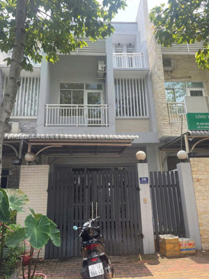 cho thuê nhà đẹp 3 tầng khu dân cư hiệp thành 3, thủ dầu một chỉ 12 tr/tháng full tiện ích