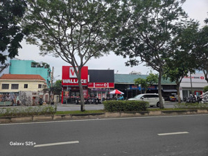 cho thuê nhà mặt tiền trần não, quận 2 cực đẹp 120m2 giá 55tr/tháng