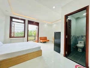 giá thuê: 3 triệu / tháng cho thuê phòng ban công đường vườn lài khu nhà phố yên tĩnh, có