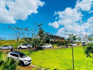 Bán lô đất nghỉ dưỡng view núi hồ tự nhiêu, nhiều tiện ích tại Bảo Lộc, 880 triệu, 150m2 chính chủ