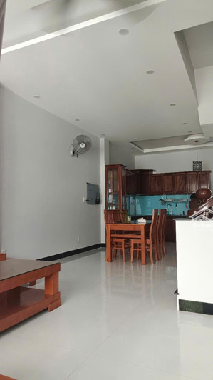 cho thuê nhà liền kề view đẹp tại kđt thiên mỹ lộc - vsip, 15 triệu, 150m2