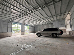 cho thuê kho giá rẻ quận 7 dt 270m2 chỉ 31tr/th, xe cont vào tận cửa