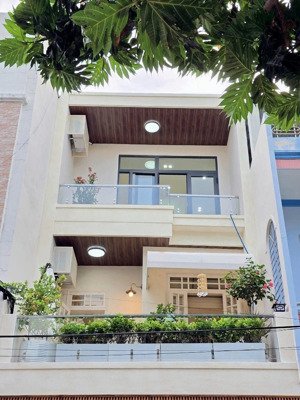 cho thuê nhà giá tốt full nội thất thất châu âu