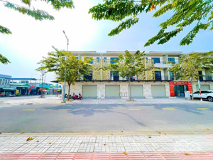 bán căn shophouse 100m2 duy nhất giá tốt tại suncasa central chỉ 3,7 tỷ gần tthc tỉnh bình dương