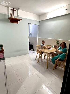  CHỦ BÁN CĂN HỘ HÒA BÌNH, THANG MÁY, QUẬN 10 - GIÁ CHỈ 2.8 TỶ