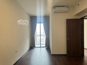 chính chủ cho thuê 2pn 2wc - 80m2 phase 2 - view hồ bơi - free pql 15 tháng - giá chỉ 10,5tr