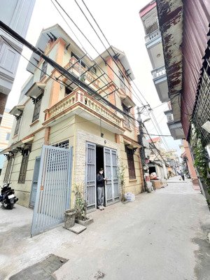 cho thuê nhà riêng lô góc ngõ 107 phố thúy lĩnh, hoàng mai, hà nội