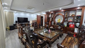cắt lỗ! bán nhà phân lô phố trung kính, ô tô, kd, ngõ thông, cách phố 15m, 2 thoáng, 50m2, 13.7 tỷ