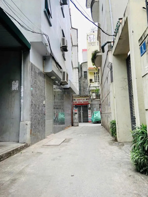 bán nhà đẹp yên hòa-cầu giấy-nhà dân xây 5 tầng dt 42m2-nội thất sang xịn-ngõ nông rộng-nhỉnh 13 tỷ