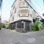 Bán nhà 2 mặt tiền đường cmặt tiền8 - 15 phòng ngủ đang kinh doanh cho thuê.