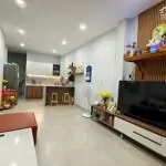 Chủ nhiệt bán giảm mạnh
