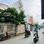Bán nhà mt kinh doanh đ.số 4 p.tăng nhơn phú b gần công viên quận 9 ngang 7,3m đường oto tránh nhau