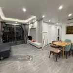 Chính chủ bán stella garden 112m2 3n2w full đồ , căn góc thoáng đẹp, giá tốt . call : 0963 699 371