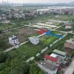đất trong khu giãn dân, diện tích 160m2, mặt tiền 10m, đường rộng 8m, tiện ích gần trường học, chợ