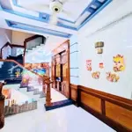 Cần bán gấp nhà phố giữa lòng tt sài gòn, 4 tấm nội thất đẹp, hẻm oto cách mặt tiền gần 20m, q10