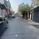 Nhà trệt lửng cn 81m2 có 3pn 20m ra mặt tiền cách 100m tới chợ hiệp thành