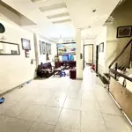 Nhà mặt phố đê la thành, quận ba đình, diện tích vừa, mặt tiền lớn, xây kiên cố, kinh doanh đỉnh