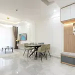 Bán gấp căn hộ cc tại oriental plaza, 3,7 tỷ, 90m2, 2 phòng ngủ+ 2 vệ sinh liên hệ: 0985130947