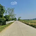 Chỉ nhỉnh 2 triệu/m2 đất bám mặt đường liên xã 2 xe contenner tránh nhau tại lương sơn, hòa bình