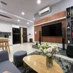Bán căn hộ horizon tower, quận 1, 105m2, 2pn, nhà đẹp, giá 6,8 tỷ. ll: 0933722272