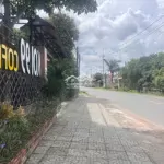 Bán đất tặng nhà ấp 4 xã phước bình, diện tích 5x25m2, sổ thổ cư 80m2. giá bán 1tỷ450 ( bớt lộc )