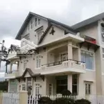 Bán gấp biệt thự song lập cao cấp, toạ lạc trên đường yết kiêu, phường 5, đà lạt