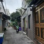 Xe hơi đỗ cửa, p10 tân bình, dt 44m2, 3 tầng, 5 tỷ 7 (0935767286)