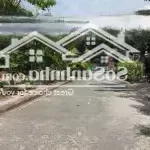Bán đất vị trí cực tốt đường rông thênh thang. phường bình trưng đông q2. giá hờ khách hữu duyên