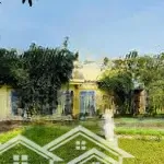 Cần chuyển nhượng khuôn viên nhà vườn cực đẹp bám mặt đường liên xã cư yên lương sơn hoà bình