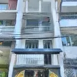 Nhà đẹp 4 tầng mặt tiền đường đôi quận 7