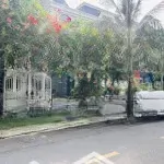 Bán căn shophouse 3 lầu nằm liền kề aeon mall tân an