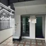 Cho thuê nhà riêng không chung chủ, điện nước giá nhà nước, có sân riêng để xe