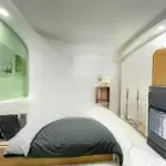 Chính chủ bán căn nhà 5 tâng,dt 30m2 x 5 tầng, khu phân lô cán bộ tt nghĩa tân,gần chợ nghĩa tân.