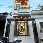 Nhà lầu 3 phòng ngủ, gần trường đại học cần thơ