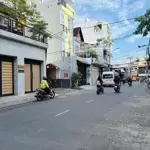 Chính chủ cần bán nhà đường hiệp thành.q12 .1 trệt 1 lầu.3pn 3vệ sinh.giá 2tỷ8/60m2.sổ riêng