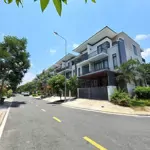 Chính chủ cho thuê gấp nhà phố lavila, diện tích 6x17,6m nhà full nt, giá 18tr / tháng