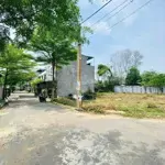 Chính chủ bán gấp đất muồng tím, p. cát lái, q2, 110m2. sổ riêng. lh: 0389415115
